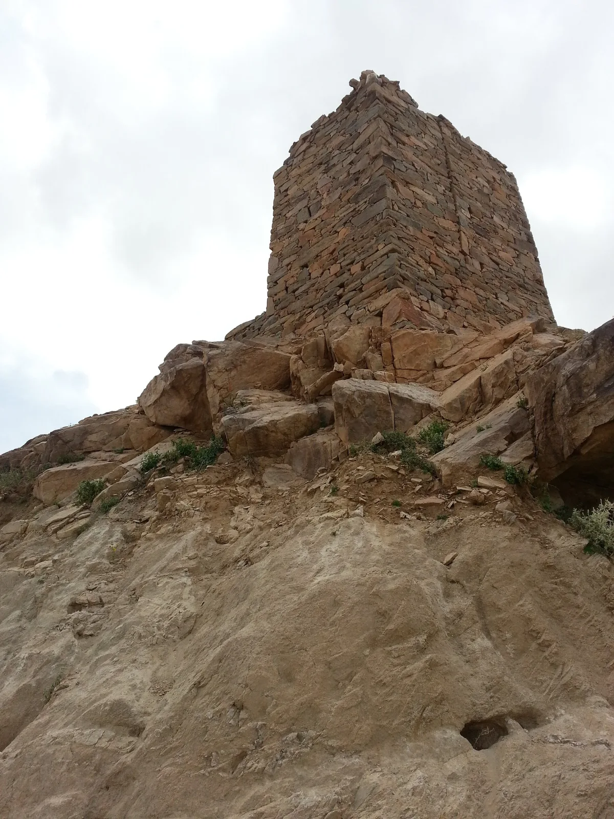 حصن آل عيشي ببارق